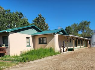 802 2nd Ave N, Hettinger, ND 58639