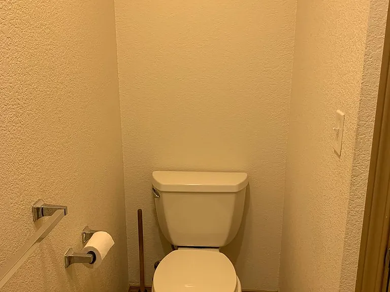 7621 Snow View Dr — Photo 13