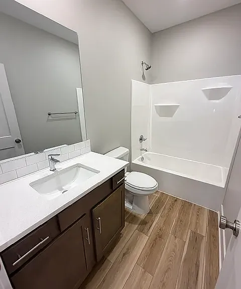 2700 S Airman St #200 — Photo 5