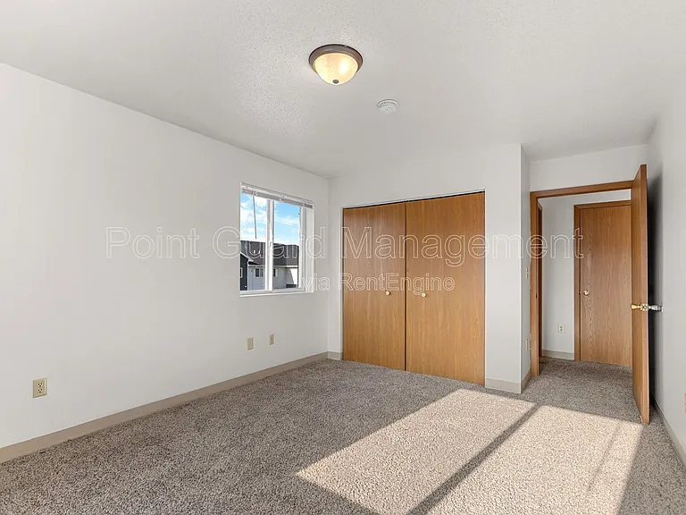 Maple Park Apartments — Photo 23