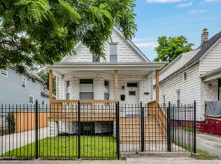 11712 S State St, Chicago, IL 60628