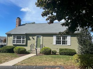 30 Aylesbury Cir #30, Madison, CT 06443