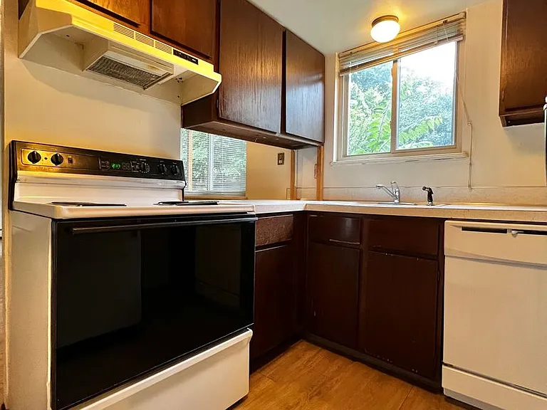 Dartmouth129 (KC-AM) — Photo 7