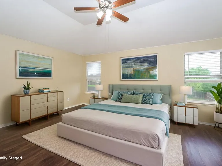 2808 Lynx Ln — Photo 11