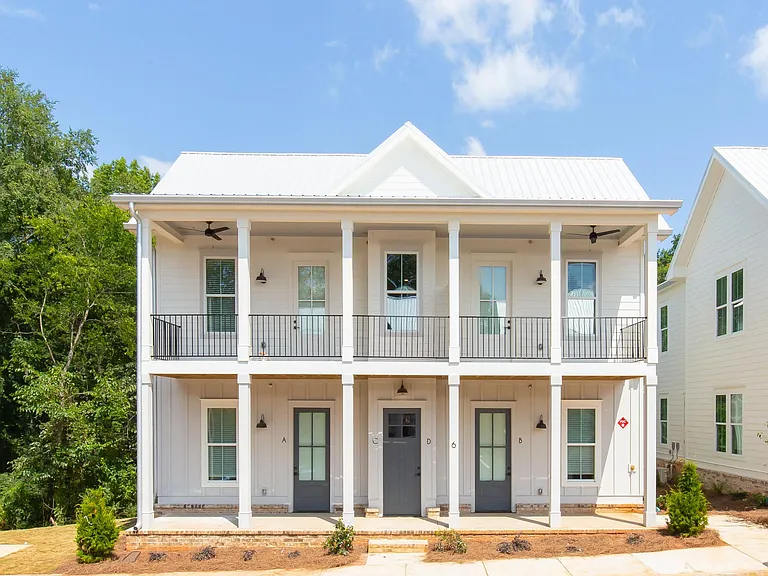 One Athens - 610 Barnett Shoals Rd — Photo 23