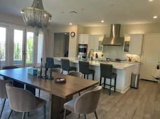 71 Pelican Ln, Irvine, CA 92618