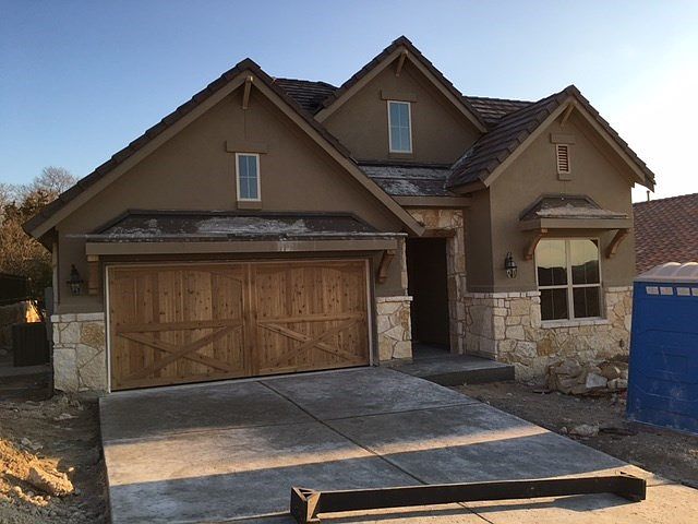 1st image of 106 Maxwell Way