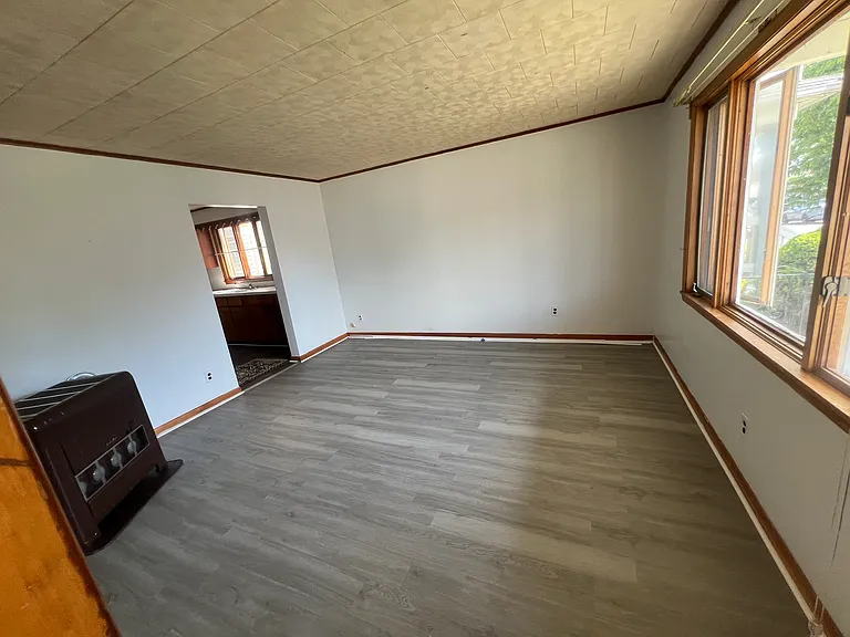 217 Cable St — Photo 18