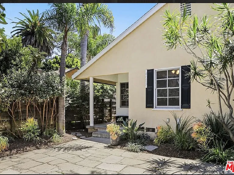 4085 Van Buren Pl — Photo 1