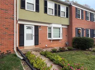 5443 Calvin Ct, Springfield, VA 22151
