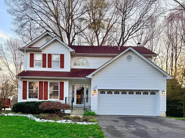 1110 Charing Cross Dr, Crofton, MD 21114