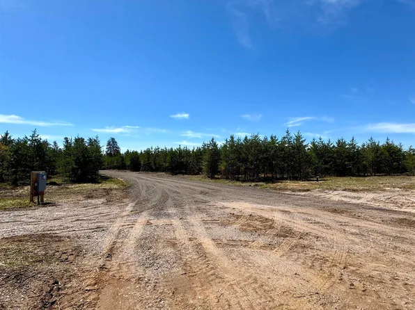 36598 County Road 581 Rd, Ishpeming, MI 49849