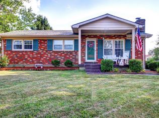 6110 Culloden Dr, Louisville, KY 40258