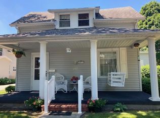 107 N Maple St, South Whitley, IN
