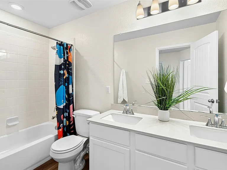 1124 Aronia Ln — Photo 25