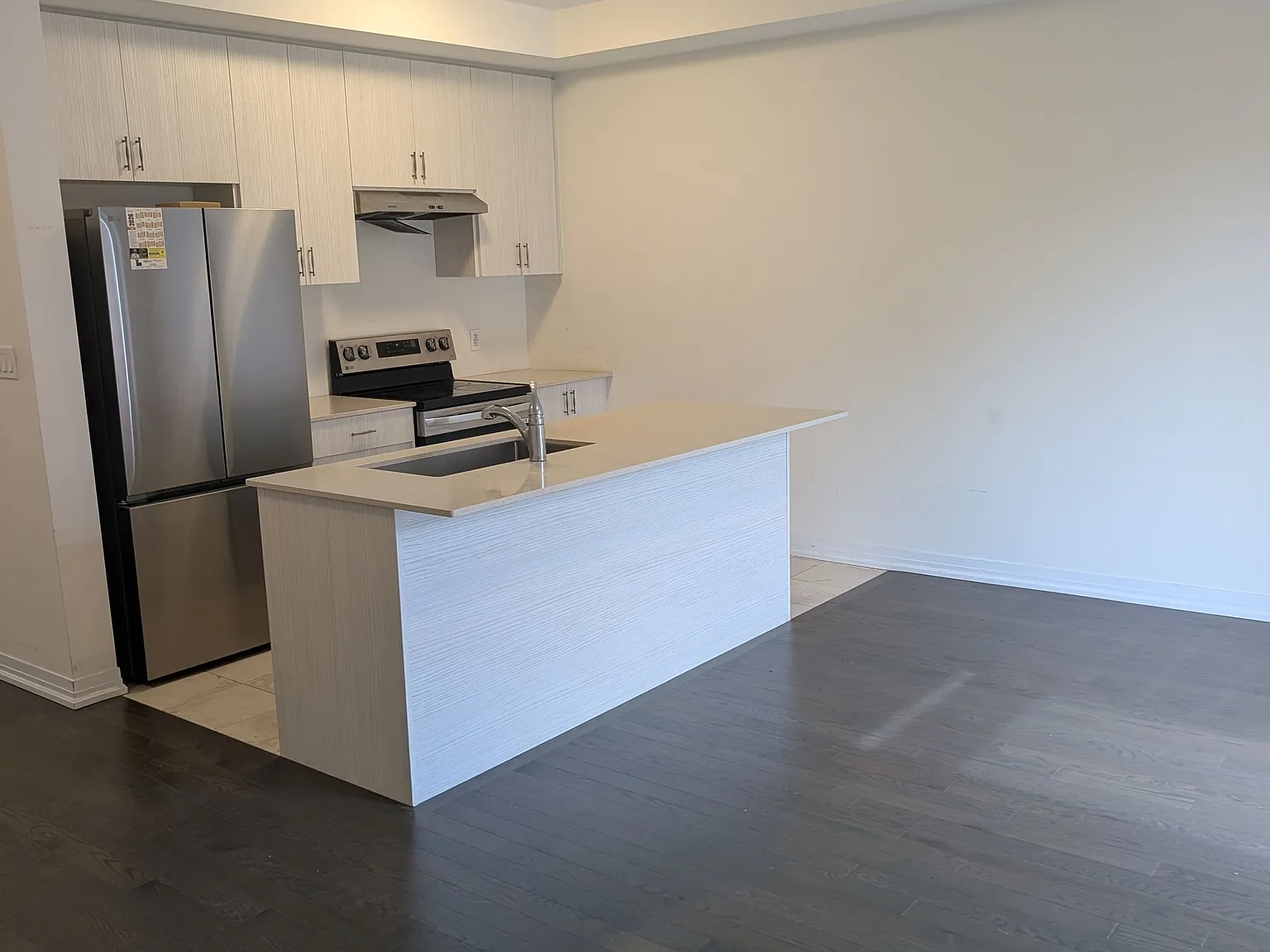3 bed, $2,600 — Photo 3