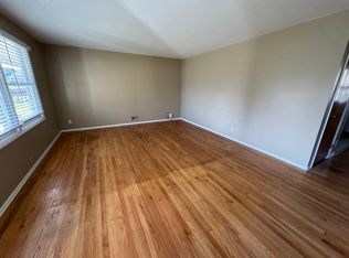 1434 Stone Rd, Rochester, NY 14615