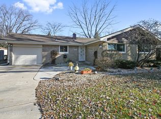 1106 79th St, Darien, IL