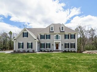 5 Gateshead Way, Unionville, CT 06085