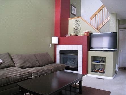 2nd image of 653 Ridge View Dr