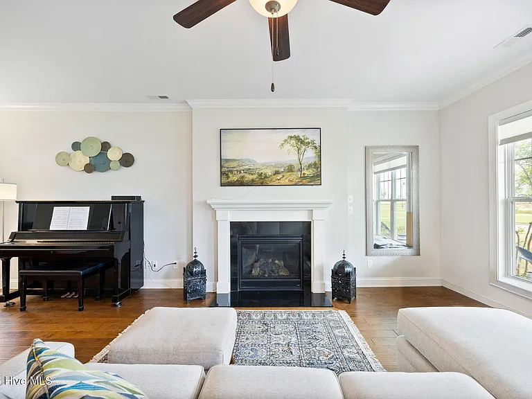 3536 Shell Quarry Dr — Photo 4