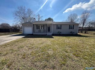 132 Mandy Dr, Hazel Green, AL 35750