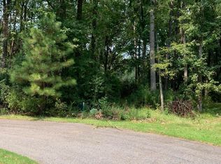 20 Links Dr, Okatie, SC 29909