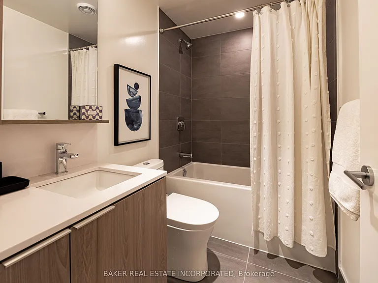 223 Redpath Ave #807 — Photo 17