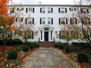33 Maplewood Ave UNIT 106, Pittsfield, MA 01201
