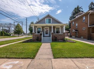 324 Arbor Ave, Monroe, MI 48162