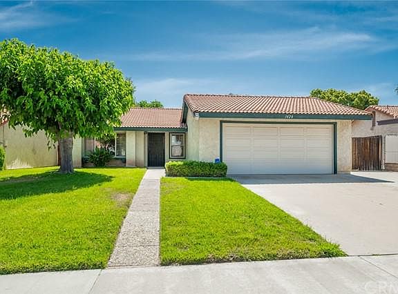 3rd image of 1428 Kingswood Dr