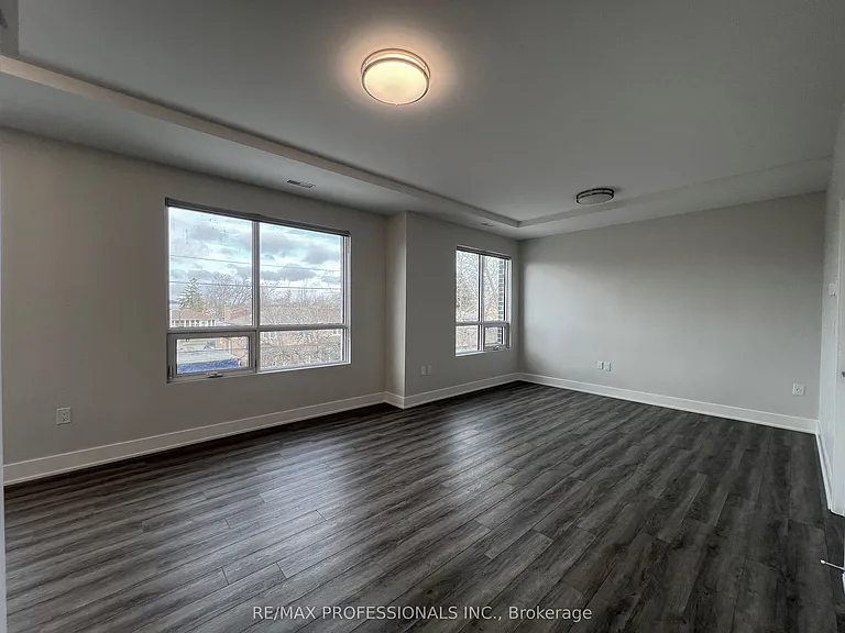 62 Dixfield Dr #121 — Photo 22