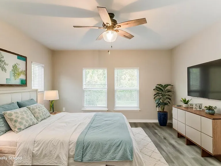 18588 Hunters Meadow Walk — Photo 10
