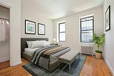 Rented by R New York