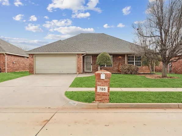 705 McConnell Dr, Yukon, OK 73099