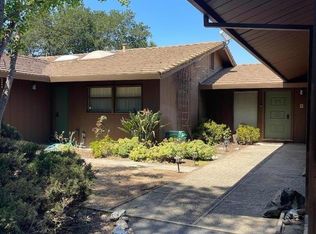 218 Enterprise Rd, Hollister, CA 95023