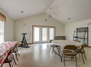 100 Edwards Ln #3B-1BA-1100SQFT, Beaver, WV 25813