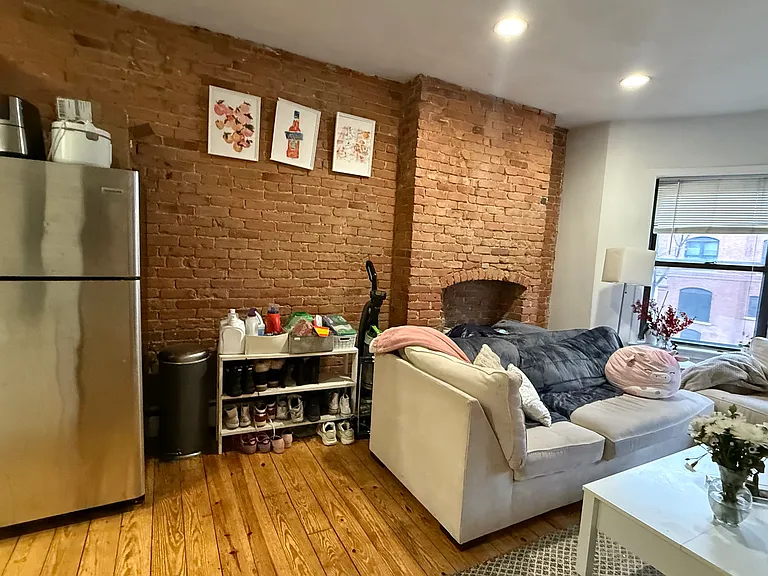 611 Columbus Ave #4 — Photo 3