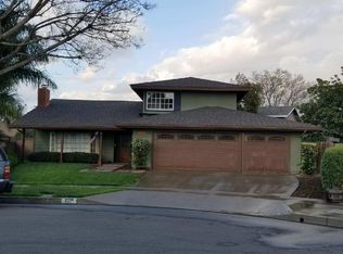 2721 N Linwood St, Santa Ana, CA 92705
