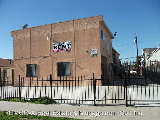 2nd image of 1617 Sherman Pl