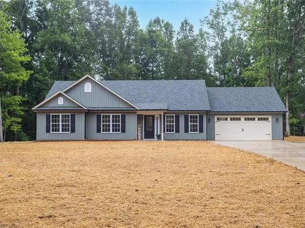 7535 McGee Rd, Rural Hall, NC 27045