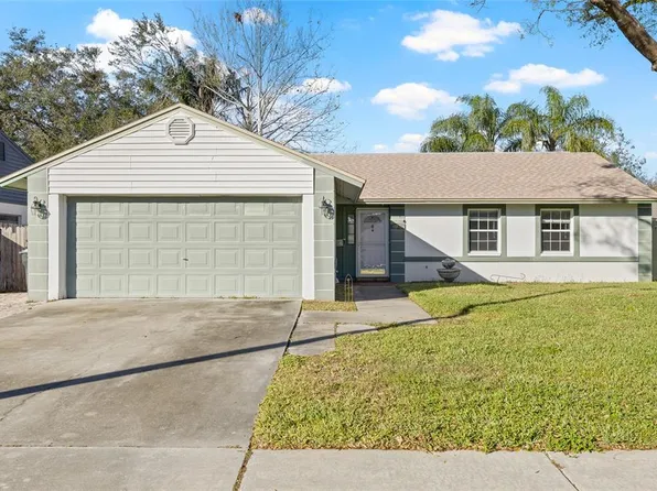 1306 Country Elm Ct, Lutz, FL 33549