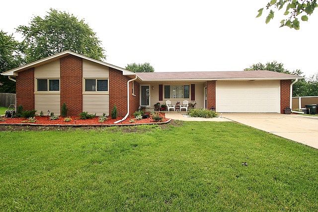 1st image of 1450 Cardinal Dr