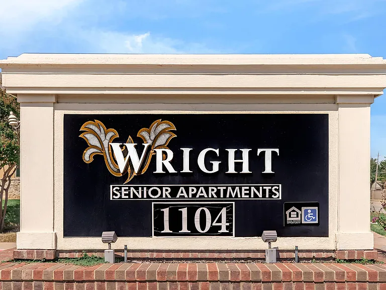 Wright Senior Apartments — Photo 28