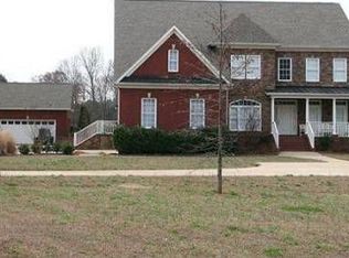 4437 Shores Rd, Murfreesboro, TN 37128