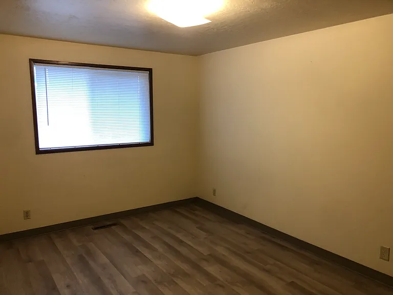 1420 Z St — Photo 10