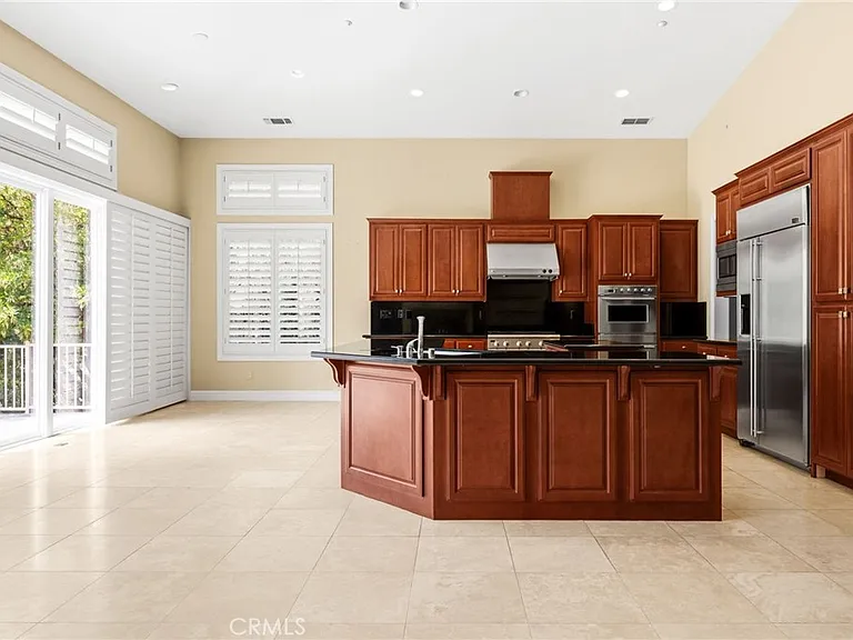 309 Whitcliff Ct — Photo 15