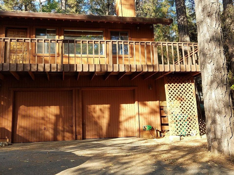 2nd image of 11014 Juanita Ct
