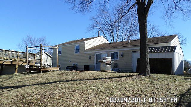 2nd image of 410 N Braintree Dr