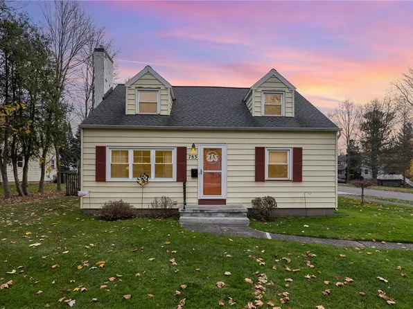 783 Lake Shore Blvd, Rochester, NY 14617